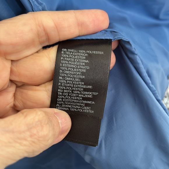 NWOT Northface Women's Flyweight Hoodie Windbreaker - Picture 9 of 10